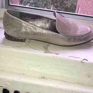 Size 6.5 Adrianna Pappel Flats